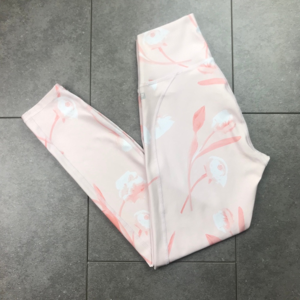 Fabletics Power Hold High Waist Leggings M Pink